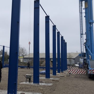 Herstellung von Tragschichten und Fundamenten für Lagerhalle in Moers, inklusive Rigole und Entwässerung, fachgerecht umgesetzt von Gerber